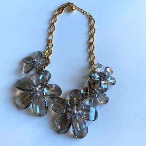 Kate Spade acrylic blooming blossom necklace